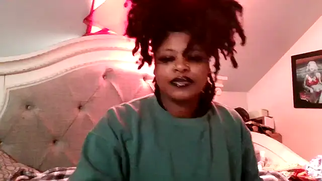 Dusaa  online show from 11/10/25, 04:34