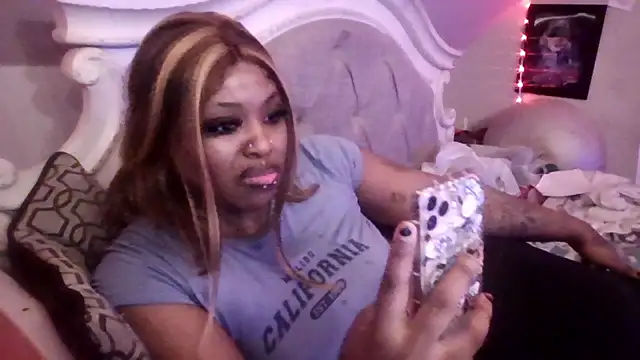 Dusaa  online show from 01/14/26, 10:24