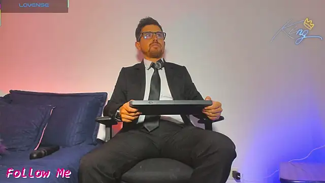 Prince1 dark online show from 01/14/26, 05:11