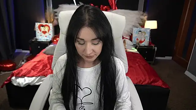 Snapshot of CarolinaaFoxyyy chatting on 02/15/26, 01:32 CarolinaaFoxyyy online show from 02/15/26, 01:32