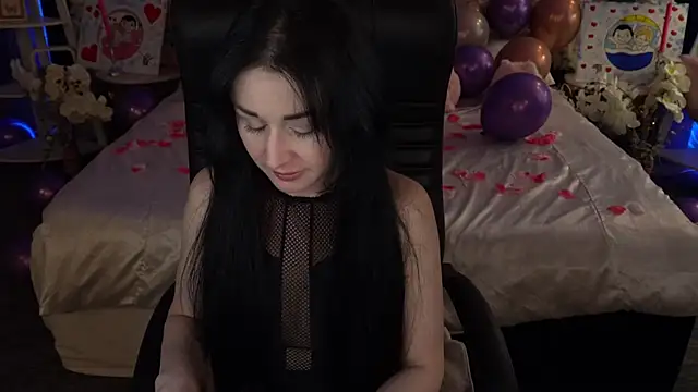 Snapshot of CarolinaaFoxyyy chatting on 02/17/26, 01:41 CarolinaaFoxyyy online show from 02/17/26, 01:41