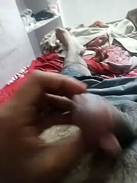 Snapshot of hyderabad_single chatting on 12/17/25, 07:41 hyderabad single online show from 12/17/25, 07:41