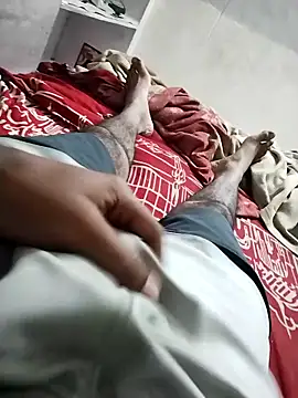 Snapshot of hyderabad_single chatting on 01/07/26, 12:43 hyderabad single online show from 01/07/26, 12:43