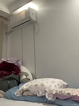 hoho-is online show from 04/23/26, 06:09