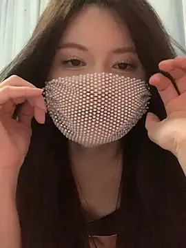 hoho-is online show from 05/10/26, 03:58