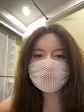 Snapshot of hoho-is chatting on 06/30/26, 11:32 hoho-is online show from 06/30/26, 11:32