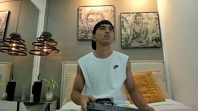 Ashton  Montana online show from 12/21/25, 11:05