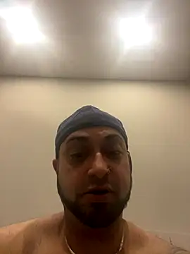 juicythickclit69 online show from 11/17/25, 06:39