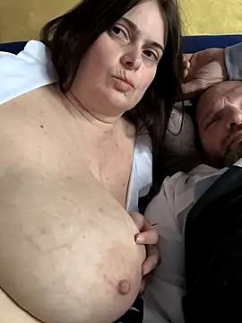 Snapshot of marchigiana chatting on 12/19/25, 11:51 marchigiana online show from 12/19/25, 11:51