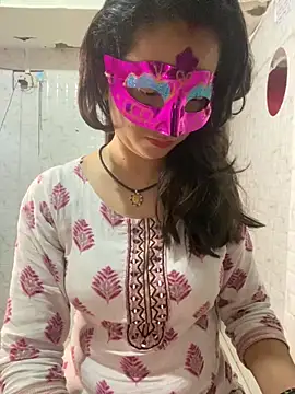 Red Queen 11 online show from 11/27/25, 07:14