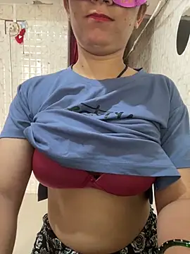 Red Queen 11 online show from 11/16/25, 07:46