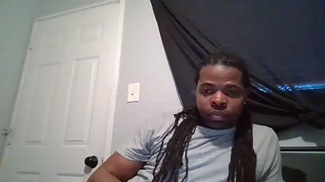 Snapshot of Mr_Sirthedom chatting on 12/04/25, 12:31 Mr Sirthedom online show from 12/04/25, 12:31