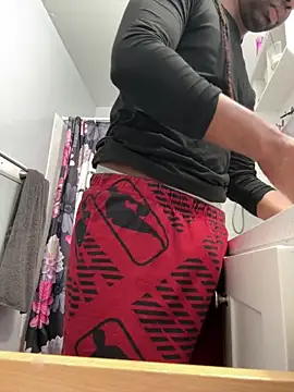 Snapshot of Mr_Sirthedom chatting on 11/12/25, 06:34 Mr Sirthedom online show from 11/12/25, 06:34