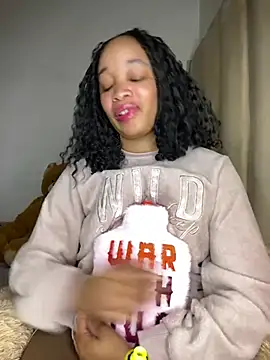 Nisha 102 online show from 04/08/26, 06:31