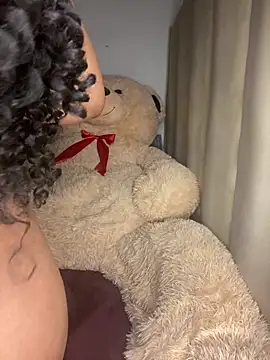 Nisha 102 online show from 03/04/26, 08:27