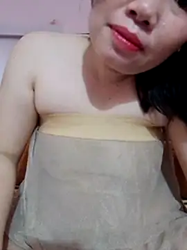 yourtrinh online show from 11/21/25, 04:44