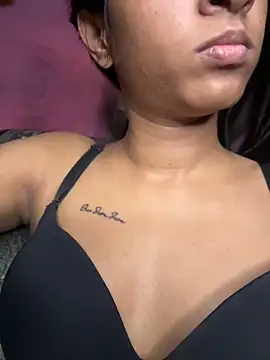 Your   Moonlight online show from 04/05/26, 10:05