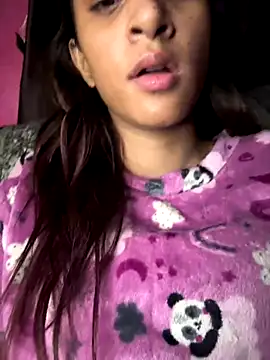 Snapshot of Your___Moonlight chatting on 12/18/25, 07:29 Your Moonlight online show from 12/18/25, 07:29