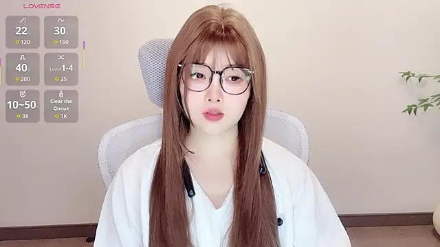 Insist6 online show from 04/09/26, 12:11