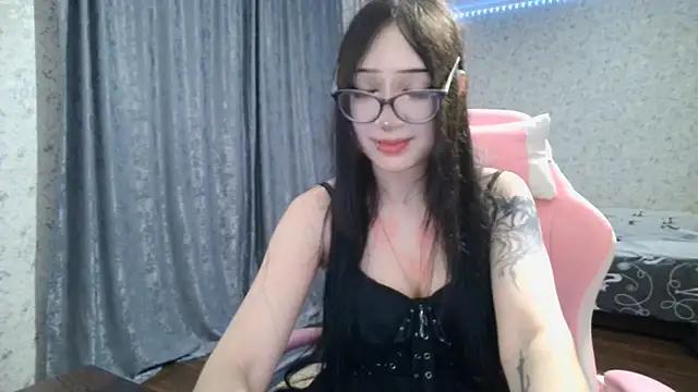 cupcakevice online show from 12/03/25, 02:16