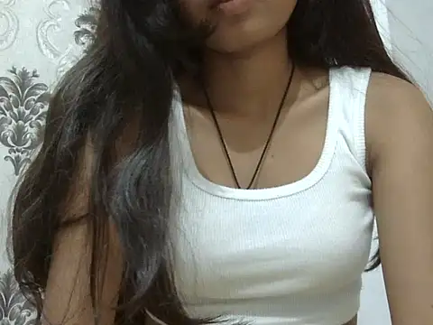 SEXY PRIYA83 online show from 03/21/26, 09:36