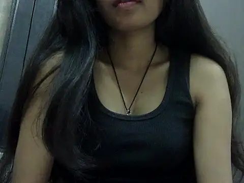 SEXY PRIYA83 online show from 03/25/26, 12:26