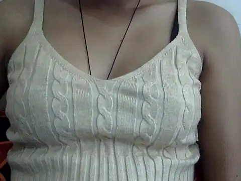 SEXY PRIYA83 online show from 02/18/26, 05:05