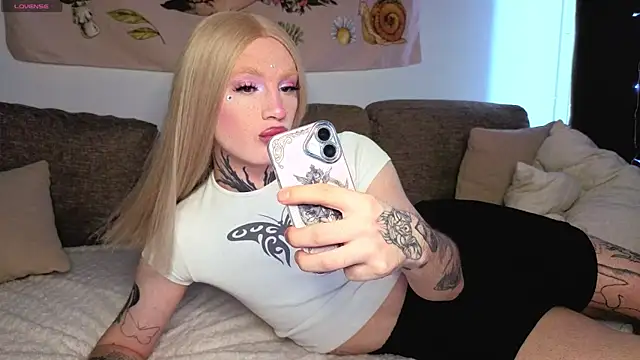 1lola4ka online show from 03/23/26, 12:49