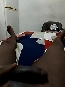 Theo lion4 online show from 11/09/25, 08:46