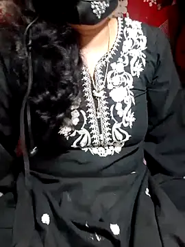 HotGirl23231 online show from 04/05/26, 05:41