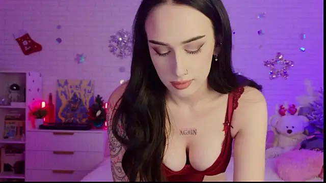 Darineko  online show from 12/01/25, 04:13