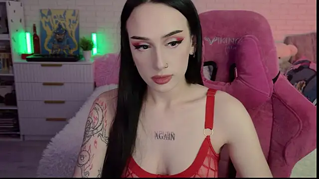 Darineko  online show from 11/28/25, 05:29