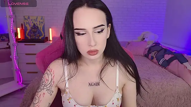 Darineko  online show from 02/22/26, 04:37