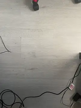 christophecamzzl online show from 11/25/25, 03:34