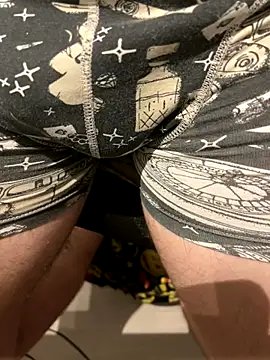 christophecamzzl online show from 11/11/25, 04:46