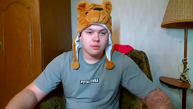 CuteButNaughty  online show from 02/18/26, 08:16