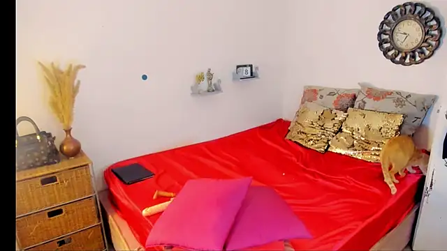 Snapshot of hotcassy chatting on 03/10/26, 09:30 hotcassy online show from 03/10/26, 09:30