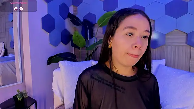 sofiaivanova online show from 02/06/26, 03:46