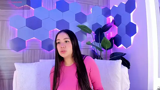 sofiaivanova online show from 02/17/26, 03:37