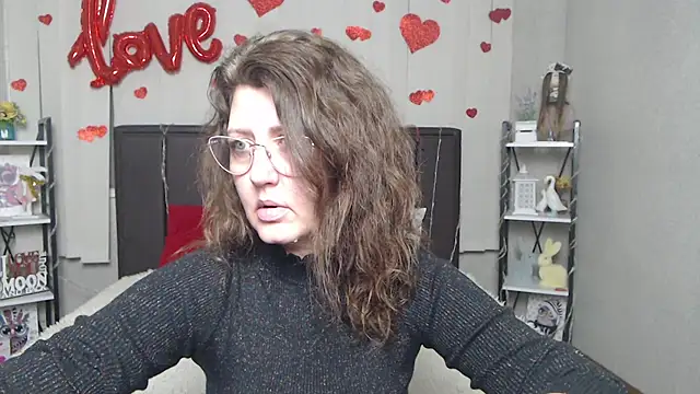 RoseHille online show from 03/03/26, 06:15