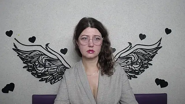 RoseHille online show from 11/23/25, 06:12