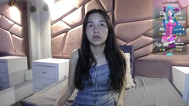 bunnywhite21 online show from 11/23/25, 05:23