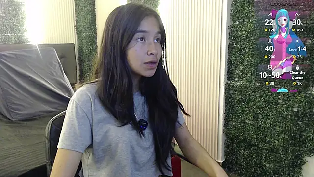 bunnywhite21 online show from 11/30/25, 03:46