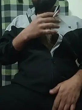 MrToxxic online show from 11/25/25, 05:57