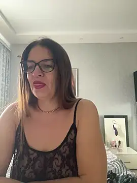 Milana8263 online show from 04/11/26, 06:21