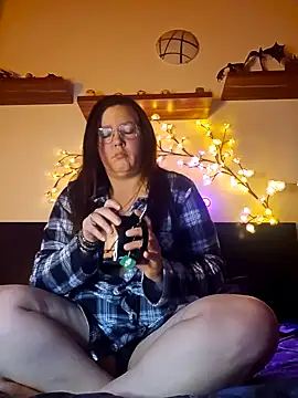 Persephone CH off online show from 11/24/25, 08:20