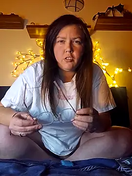 Persephone CH off online show from 12/01/25, 08:53