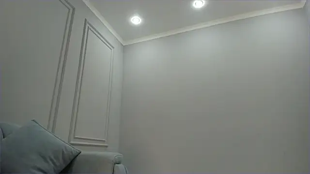 rose hitakayama online show from 12/02/25, 01:06