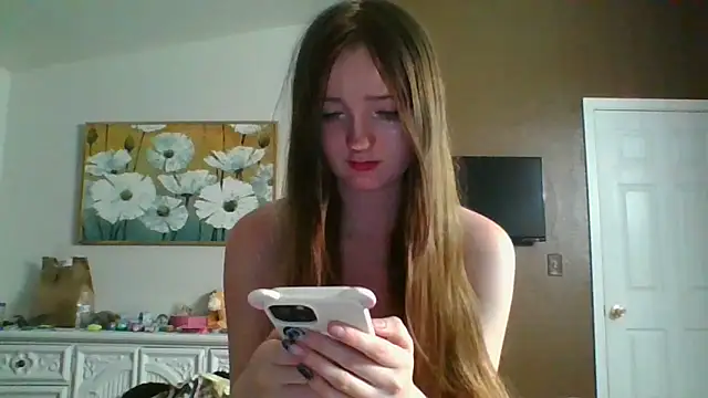 Snapshot of Kayluvs88 chatting on 05/01/26, 04:17 Kayluvs88 online show from 05/01/26, 04:17