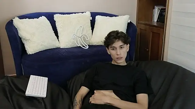 Derekswan online show from 11/12/25, 11:30